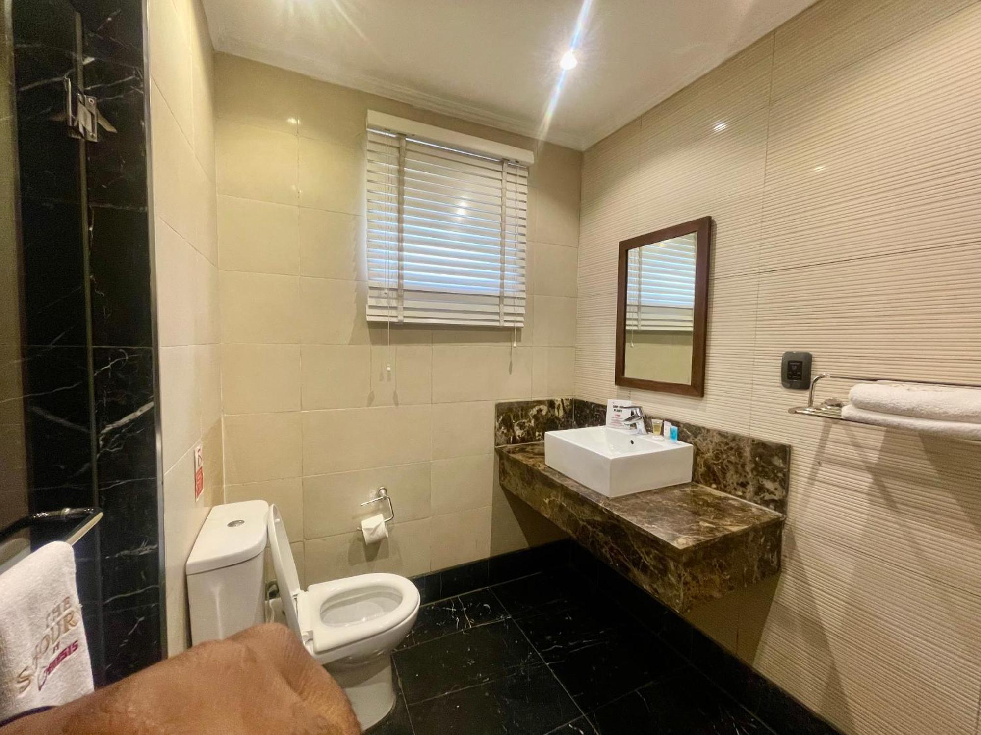 The Sojourner By Genesis Hotel Ikeja Exterior photo