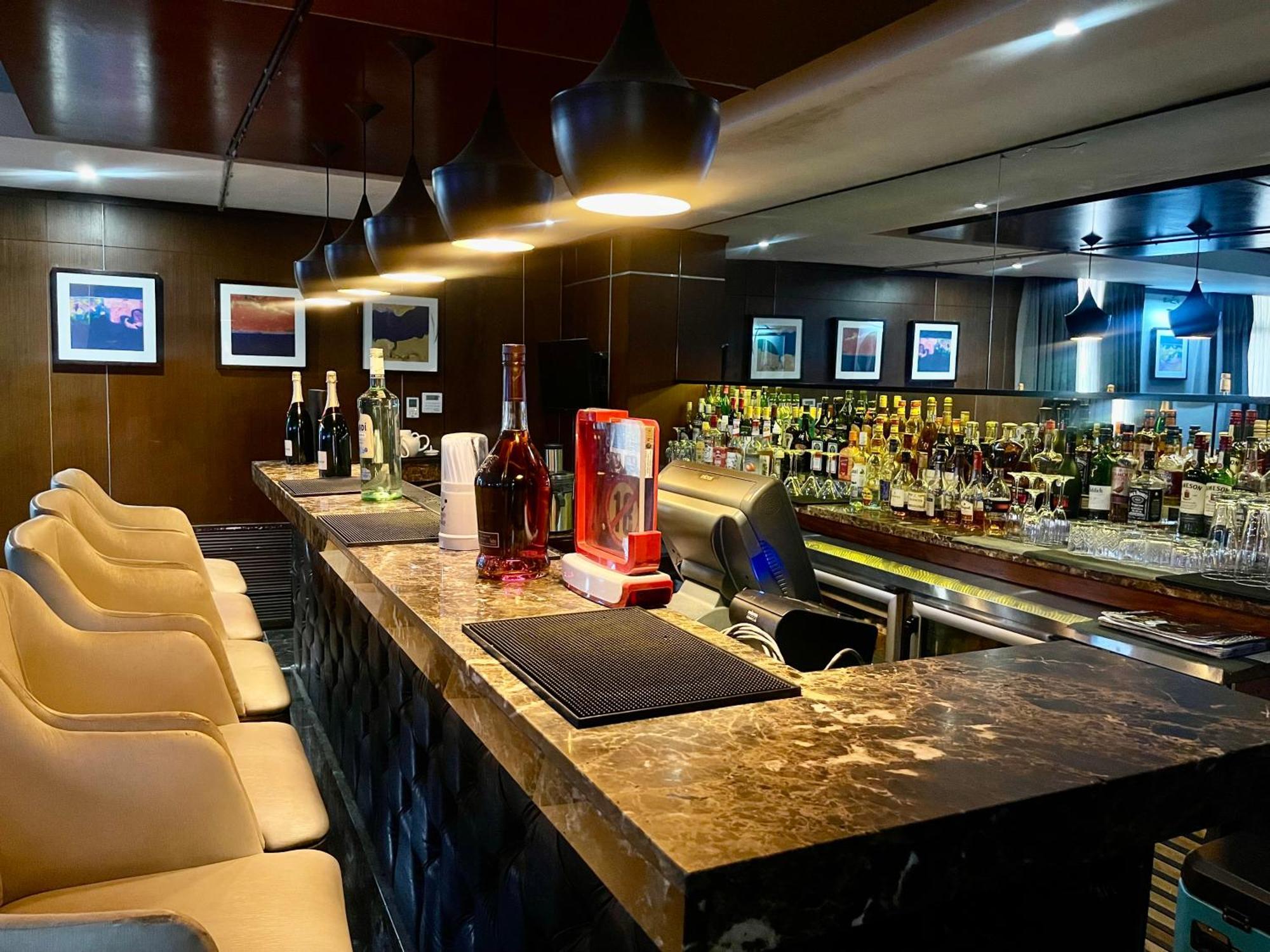 The Sojourner By Genesis Hotel Ikeja Exterior photo